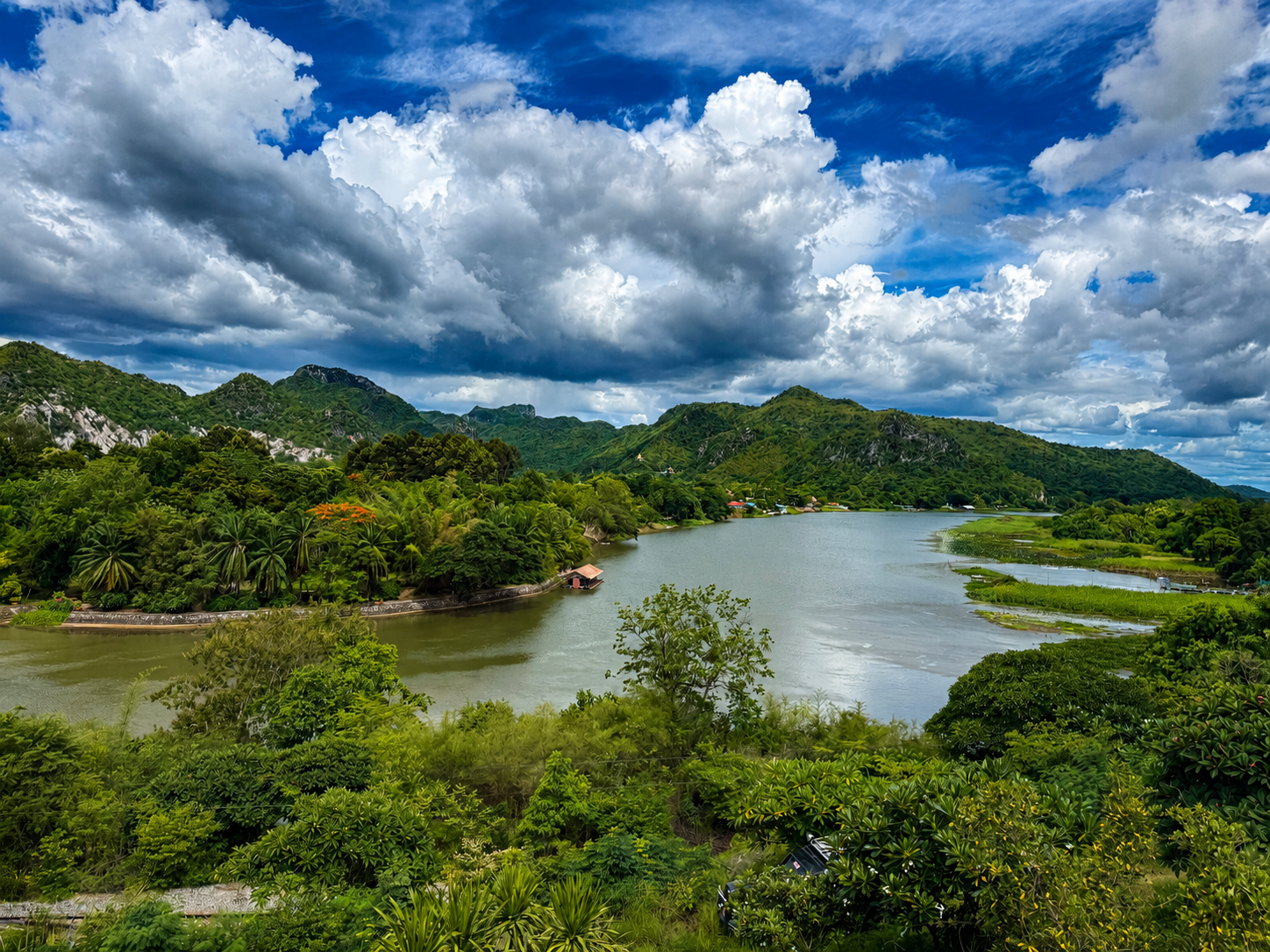 Duang Jaras by The River Kwae 2 — 4