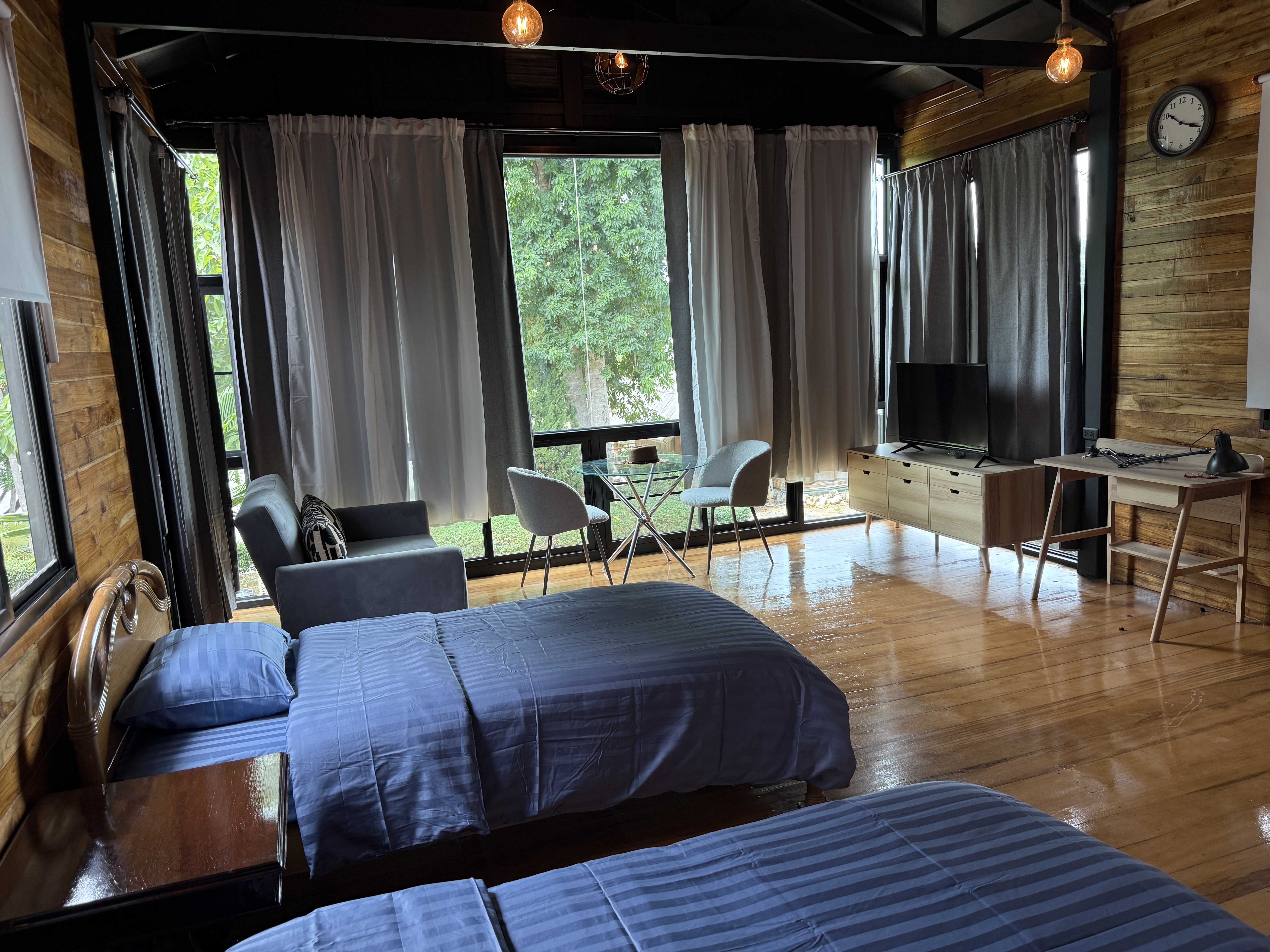Large House Interior 7