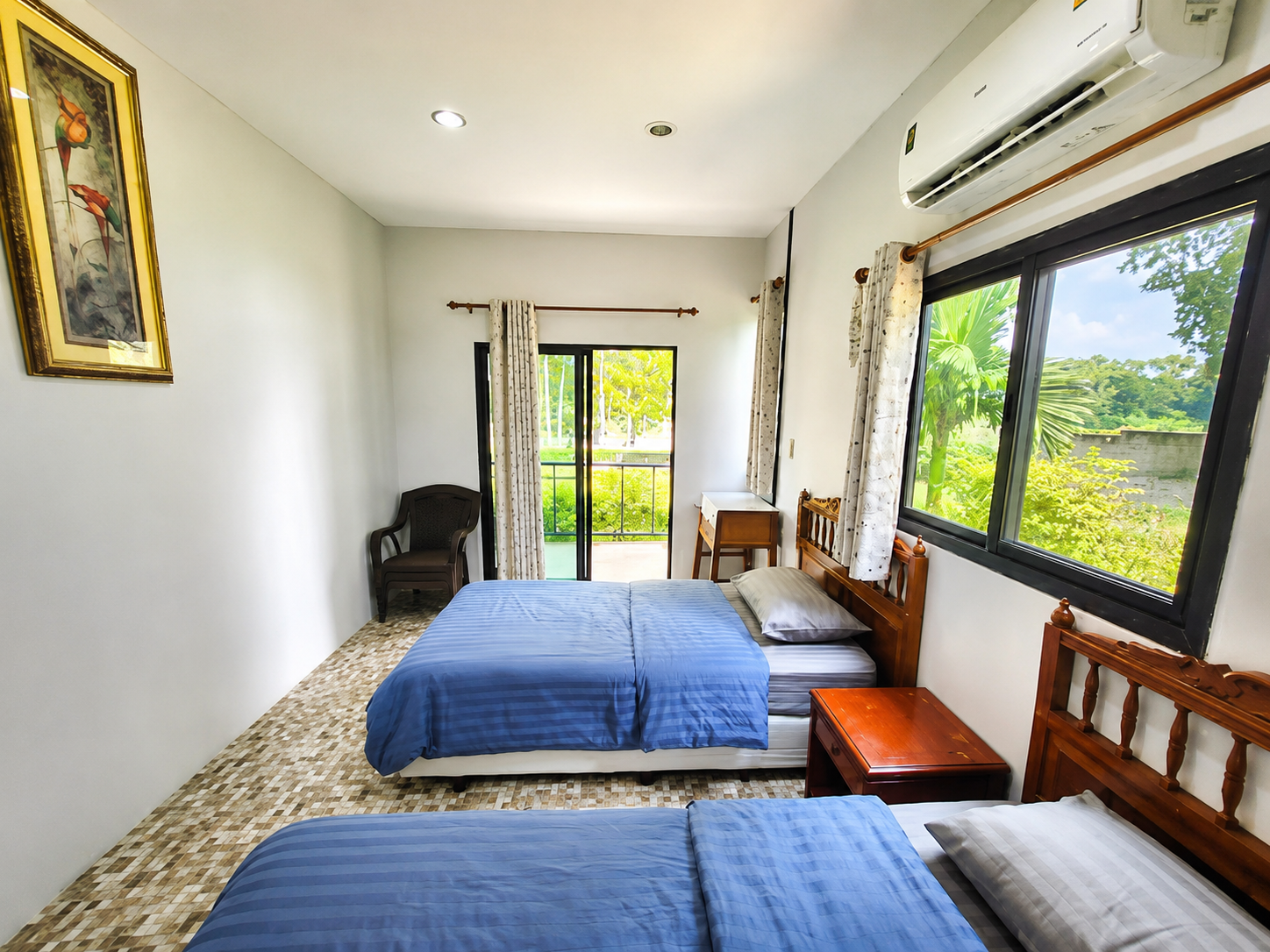 Middle House 2